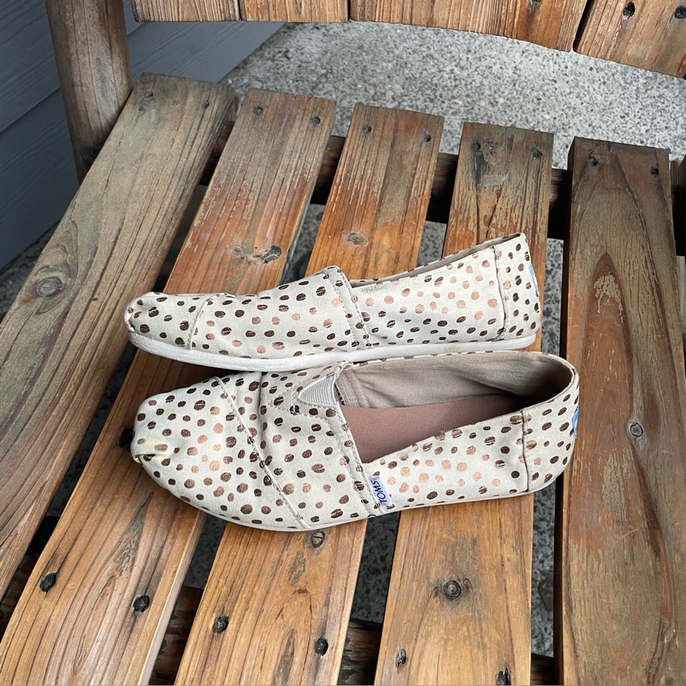 Toms Gold Polka Dot Slip On Canvas Sneakers Classic Alpargata Womens Size 7.5